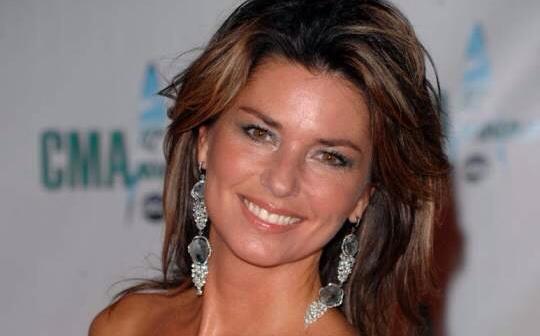 Happy 49th birthday today to singer, Shania Twain. 