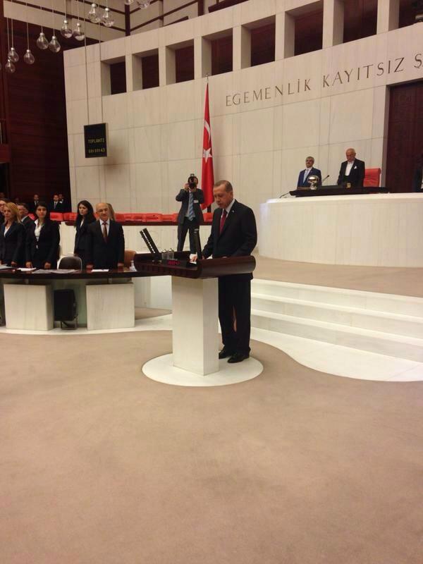 Sayın Recep Tayyip Erdoğan’ın Cumhurbaşkanlığı makamı vatanımıza, milletimize, devletimize hayırlı olsun!