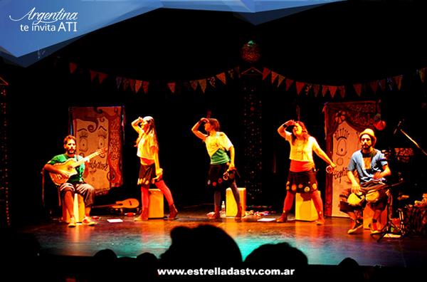 En <a href="/CCKonex/">Ciudad Cultural Konex</a> se ofrece una agenda para toda la familia con espectáculos de música y teatro. ¡No dejes de visitarlo!