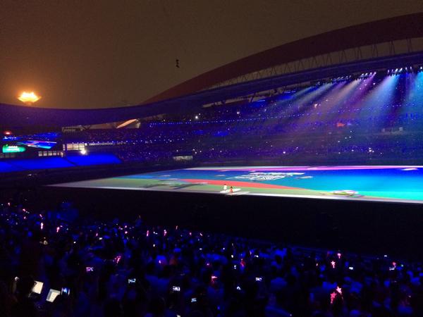 RT to enjoy live performances of the Closing Ceremony, “Youth in Full Bloom”! #nanjing2014 #closingceremony