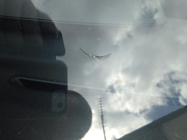 repairascreen's tweet photo. Before and after repair.  Special offer of £30 a repair until the end of August so book in ASAP 0800 019 1162 http://t.co/eg3t62tk5m