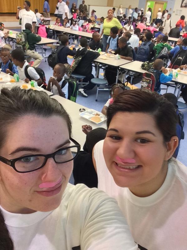 VScheeff's tweet image. Pictures from the #pancakeflip #UWCLEkickoff this morning before school at #AntonGrdina in #gardenvalley