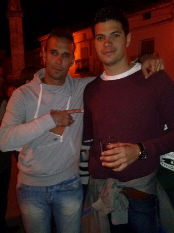 jorgeelfino's tweet photo. Bonita foto!! @albarecio964 @IreneRub94 @sergiozr1 un antes y un... despues?? http://t.co/RRU51OjyZh