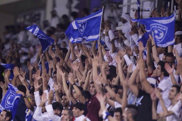 29Hfc's tweet photo. " #هلالٌ " مهّما علتِ #الجبالُ ؛ وأنخفضتِ #التِلالّ ، (#الهلال) تاريخّ ورجال .. ! 💙 http://t.co/LrTCwTC0uT
