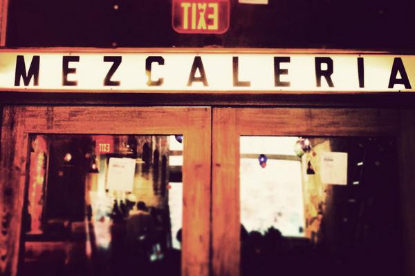 Mezcal. Tequila. Mexican beer. French wine. Chips. Pastries. The Pastry War in Houston.
gallivant.com/sip/the-pastry…