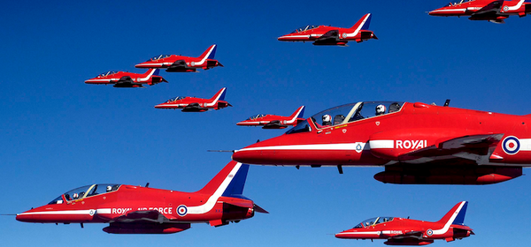 ByTheDart's tweet image. It wouldn’t be #DartmouthRegatta Friday without the incredible @rafredarrows! More info bit.ly/regattaredarro… #Devon