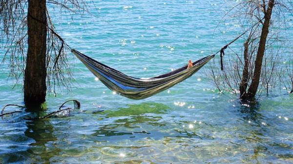 outsidemagazine's tweet photo. Some people want hammocks that blend into their surroundings—others want the Disco Hammock http://t.co/9jYRzi0Bzk http://t.co/cOAsi4AkCg