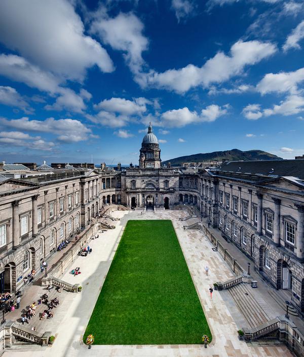 LouisaLawes's tweet photo. surely Old College @UniofEdinburgh gets a mention in this list? #BestHEBuilding http://t.co/6VWXvowlKC