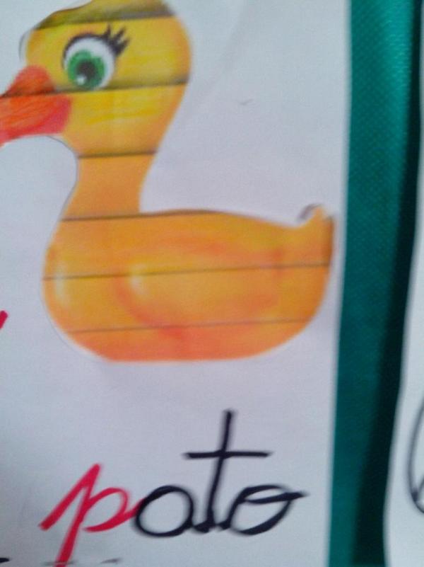 BLADIputin's tweet photo. hasta en las escuelas me admiran B) http://t.co/gelFkyOORE