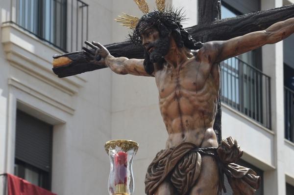 <a href="/SedDeSevilla/">Sed de Sevilla</a> supongo que os sonará de algo, ¿no?.. unpocodesevilla.blogspot.com.es/2014/04/hdad-d…
