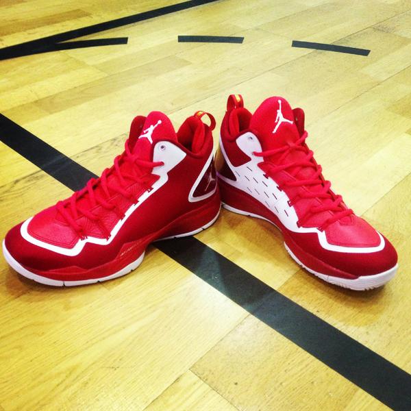 skills_shop's tweet image. Espectaculares las nuevas Jordan Superfly 2 PO! Ven a por ellas! #skillshop #jordan #superfly skillshop.es/home/280-jorda…