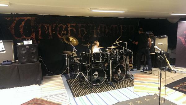 Witchhammer_nor's tweet photo. Last gear check before this weekends gig http://t.co/uShFLVD65Y