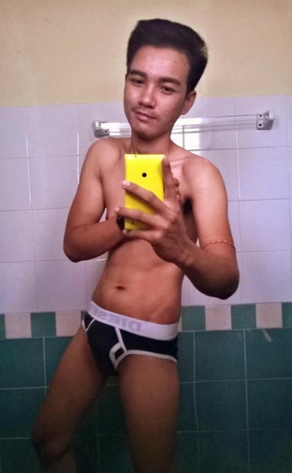 NRYBOM's tweet photo. ฝากใจด้วยคับ http://t.co/QYI5gSmntA