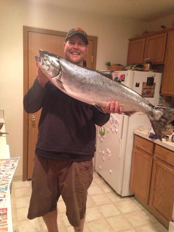 iamfishyaf's tweet photo. “@nffnw: @Bigfishfrenzy http://t.co/PHODHXB2ya”STEEL KITCHEN