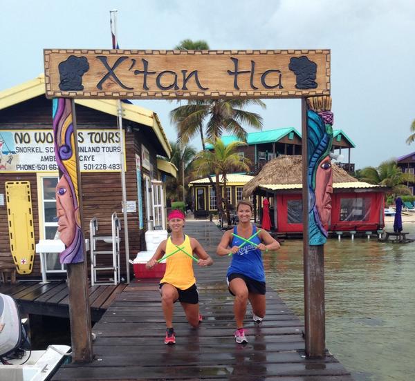 DeniseSarver's tweet photo. Rainy morning in Belize? No problem. POUND it away! @POUNDfit @OnelifeKC http://t.co/9SdK7EYHqC