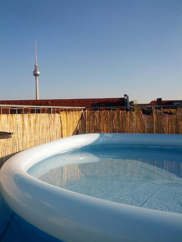 bakebrain's tweet photo. Summer is back... http://t.co/hwKyt3a1pf http://t.co/ckZFJo3igh