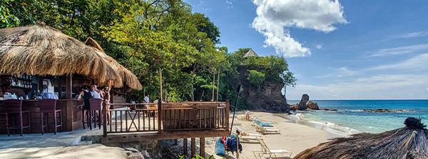 CaribChat's tweet photo. RT @Beach_Bars: #CaribChat The Naked Fisherman at @capmaisonhotel is also a highly commented Beach/Bar/Restaurant http://t.co/oyXXEkRsNa