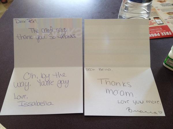 issabelladotorg's tweet photo. My thank you card//Bri's thank you card http://t.co/ReeGeyeTAj