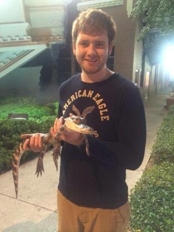 NeilRedFM's tweet photo. @UCCSU are appealing for help in tracing fellow student Aidan Lynch who is missing in Krakow since Wednesday @UCC http://t.co/luI3O6NEHP