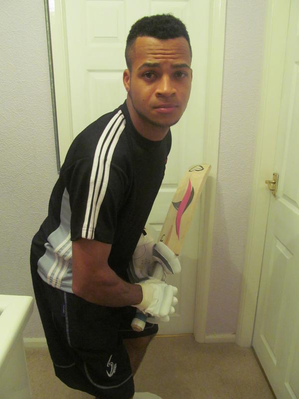 StacCricket's tweet photo. New limited edition #PinkRange from Stac being modelled by @StourbridgeCC's St Lucian pro @audy_alex http://t.co/THMzJURMxt