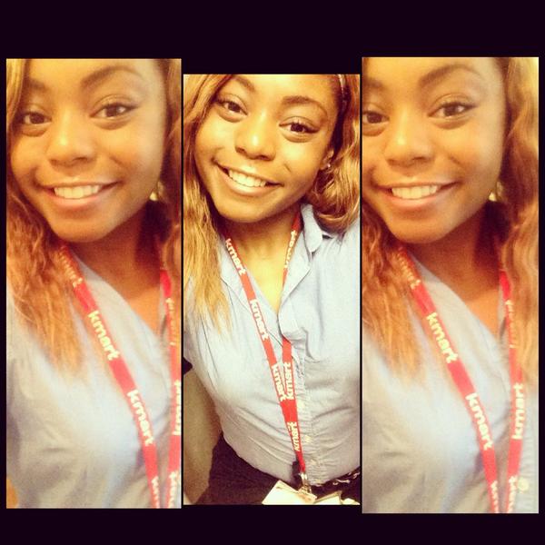 Summerj_xoxo's tweet photo. Because I neva take a work selfie... #IActuallyLikeMyJob ☺️ http://t.co/pl3nG2eIfz