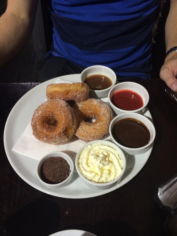 TastyNorfolk's tweet photo. Lovely Thursday night treat @Yellows_NCFC, thanks to the staff for friendly efficient service too :-) http://t.co/LslyivcSbg