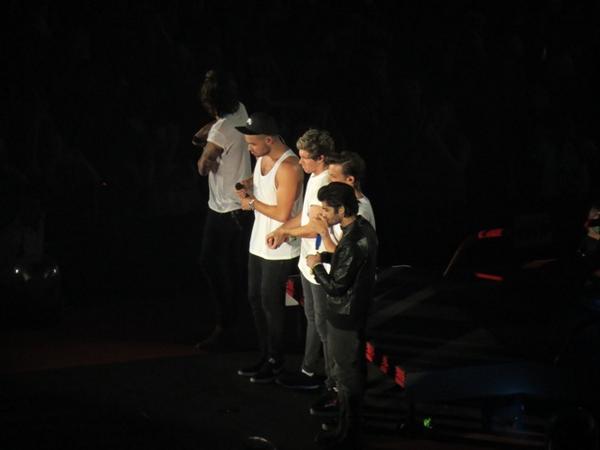 jspurgeon80's tweet image. #OneDirectionSTL @Harry_Styles, @NiallOfficial, @Louis_Tomlinson, @onedirection