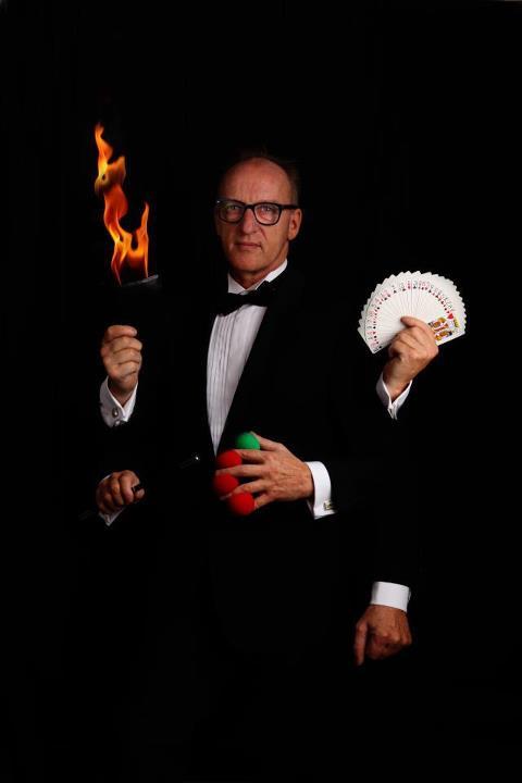 picobello8's tweet photo. Mister Magic table magic http://t.co/NqTNTmBfo6