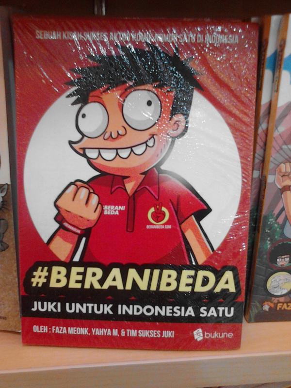 kerta_suwinta's tweet photo. Penampakan buku #BeraniBeda @JukiHoki di @Gramedia Mall Bali Galeria, Kuta. #KawalBeraniBeda http://t.co/NHfu8MNMRR