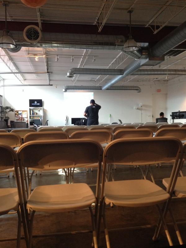 These seats will be filled within the hour! Be sure to claim yours. 1121 Delano St.