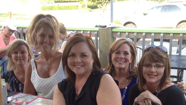 robindias's tweet image. Maria's cantina with my peeps