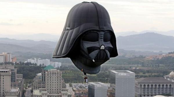 io9's tweet image. The Strangest Hot-Air Balloons To Ever Grace The Skies on.io9.com/4oB2jXL