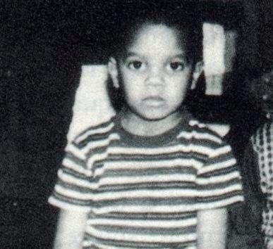 WasYou777's tweet photo. 29/08/1958 A G E N I U S was born. .
Michael Joe Jackson. .
#HonerMJBday #HappyBirthdayMichaelJackson http://t.co/9AUixdkZ40