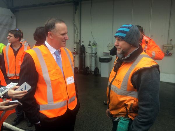 RtHon_JohnKey's tweet photo. Impressive set up at Indevin Partners Gisborne, making wine that’s exported around the world. http://t.co/DHt5wSdB4a