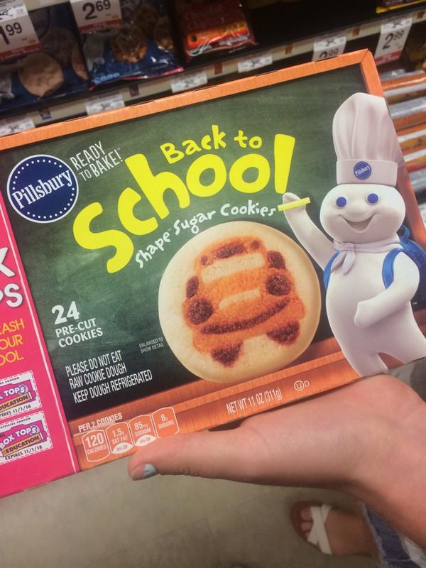 MaxineAiello's tweet photo. I don't know whether to support or not. #cookiesgood #schoolbad http://t.co/khbF0Y687j