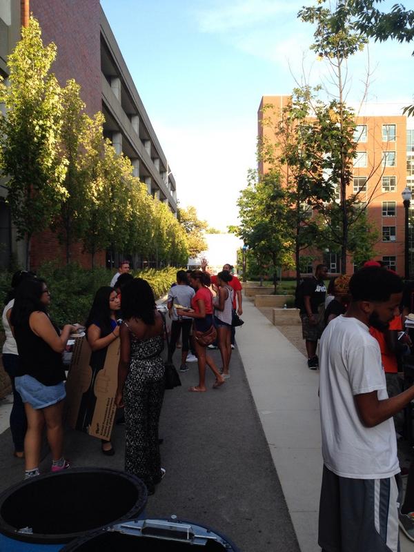 OhioStateBSA's tweet photo. Thanks for everyone that came out to the #BSAYL Welcome Back Cookout!! http://t.co/d9riPjnQZt