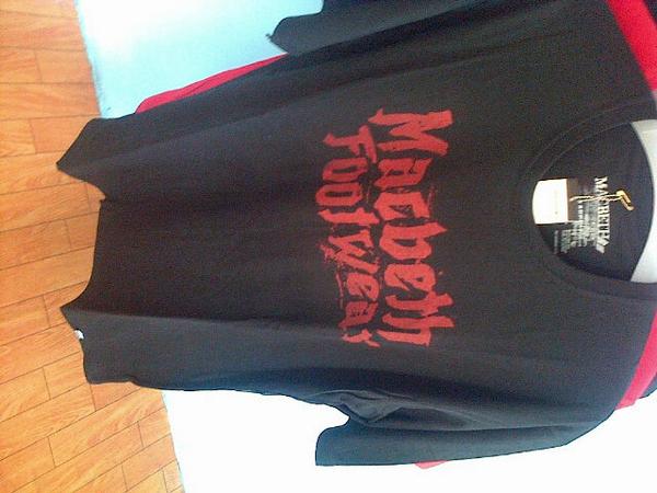 beiamshop's tweet photo. T-shirt macbeth new art ;) http://t.co/YUyMQ6FssW