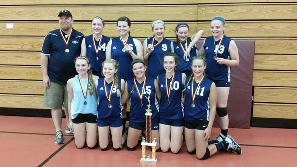 Bay Port Blue Freshman Volleyball take 1st place at Luxemburg - Casco tournament.