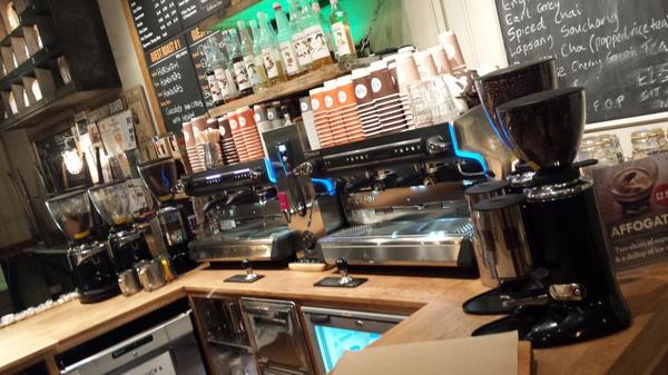 FCBCoffee's tweet photo. Late night at #DenmarkHill installing new gear... getting ready for winter! #camberwell #londoncoffee #fcbcoffee http://t.co/cmJMWa0nqL