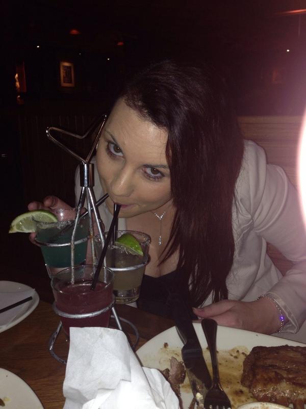 Sairs_05's tweet image. #cocktails #messynight