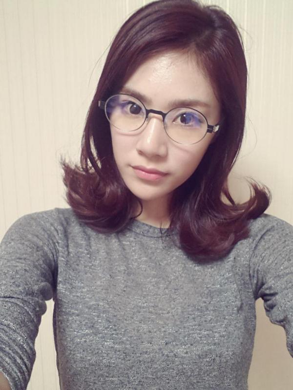 안경율ㅋㅋㅋ
아이빈에서 예쁜 안경을 선물해주셨어요~~
감사합니다♡