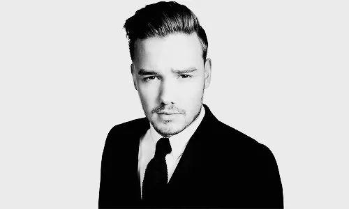 Jony_R5ross's tweet photo. Happy birthday LIAM ♥i love you♥ i'm happy :) http://t.co/pdz48eCmtE