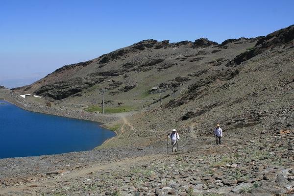 websierranevada's tweet photo. Nuestros planes para el fin de semana en #SierraNevada ¿Y los tuyos? http://t.co/46T2jsN2vg http://t.co/D07luMr2j6