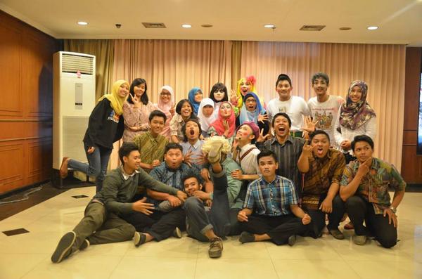 Ini Keluarga Tersayang!!!!! Dan kami berusaha membuat Semua bisa Tertawa Bahagia bersama kami #PsiMeWahToss!