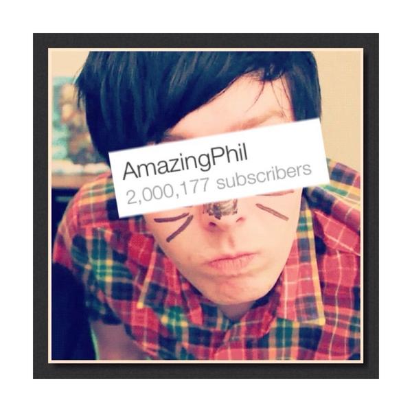 graceattfield's tweet photo. Congrats on 2 million subscribers @AmazingPhil! You deserve it!!!😊🎁🎉🎊🎈 #GetPhilTo2Mil #wegotphillyto2milly xx http://t.co/KkArmRAeEl
