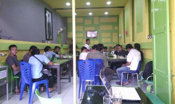 Bintang9_'s tweet photo. Persiapan Produksi Film Anak anak Obor. #SemangatProduksi http://t.co/CjyQnbVHsM