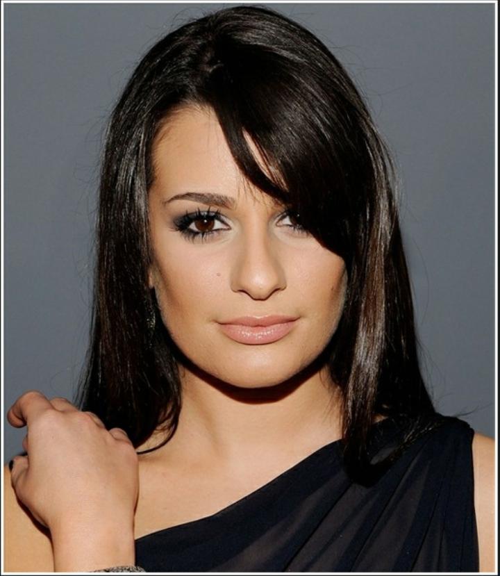 Happy birthday to the beautiful Lea Michele!!      