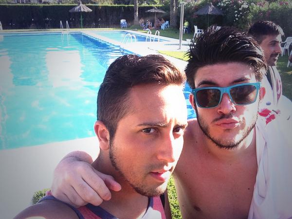 ismassaf's tweet photo. Felicidades hermano @Jose7Mu... 24 tacos ya! Sobra decir nada más. Descansa d ayer q aún queda finde de celebration! http://t.co/hL3hS7D1xW