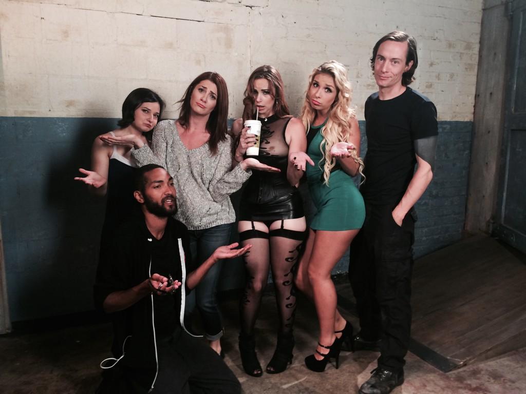 Horny kitties & #blueballs, awwww poop. @themickeymod @bellarossixxx @AmyFayexxx @carmencalixxx #moratorium #blues http://t.co/UYAoh06s9M