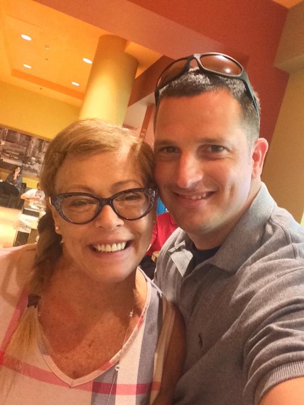 Jasonmdiaz's tweet image. At dolphin mall with momma dukes, Teri, and my honey giulianna.